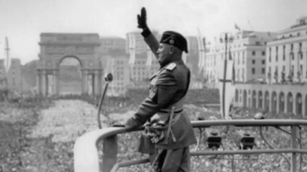 How long was benito mussolini dictator?