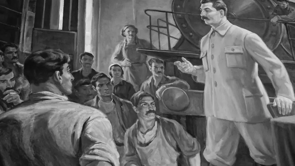 Are Hillary Clinton And Adolf Hitler Related