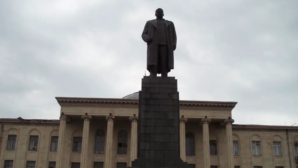 Did joseph stalin have red hair?